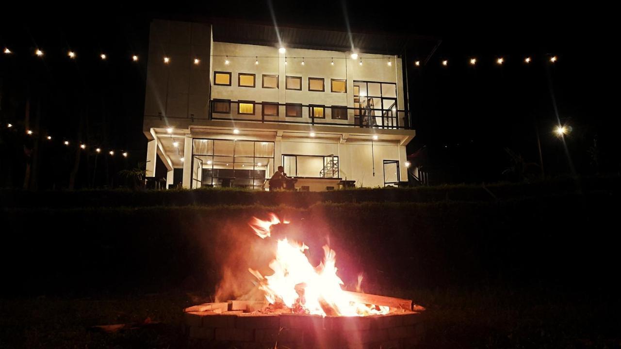 Bromo Dormitory & Cabin Екстер'єр фото