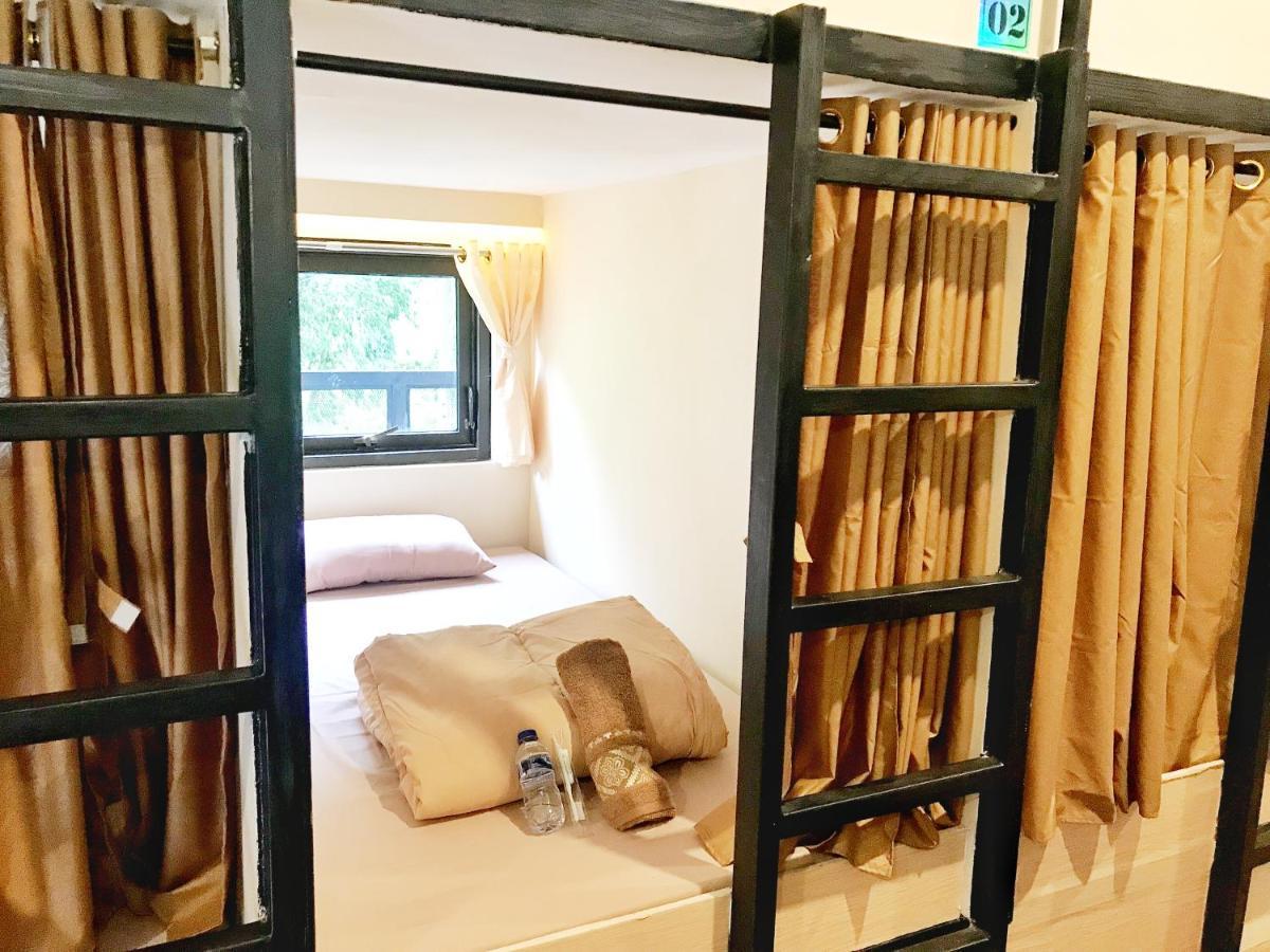 Bromo Dormitory & Cabin Екстер'єр фото