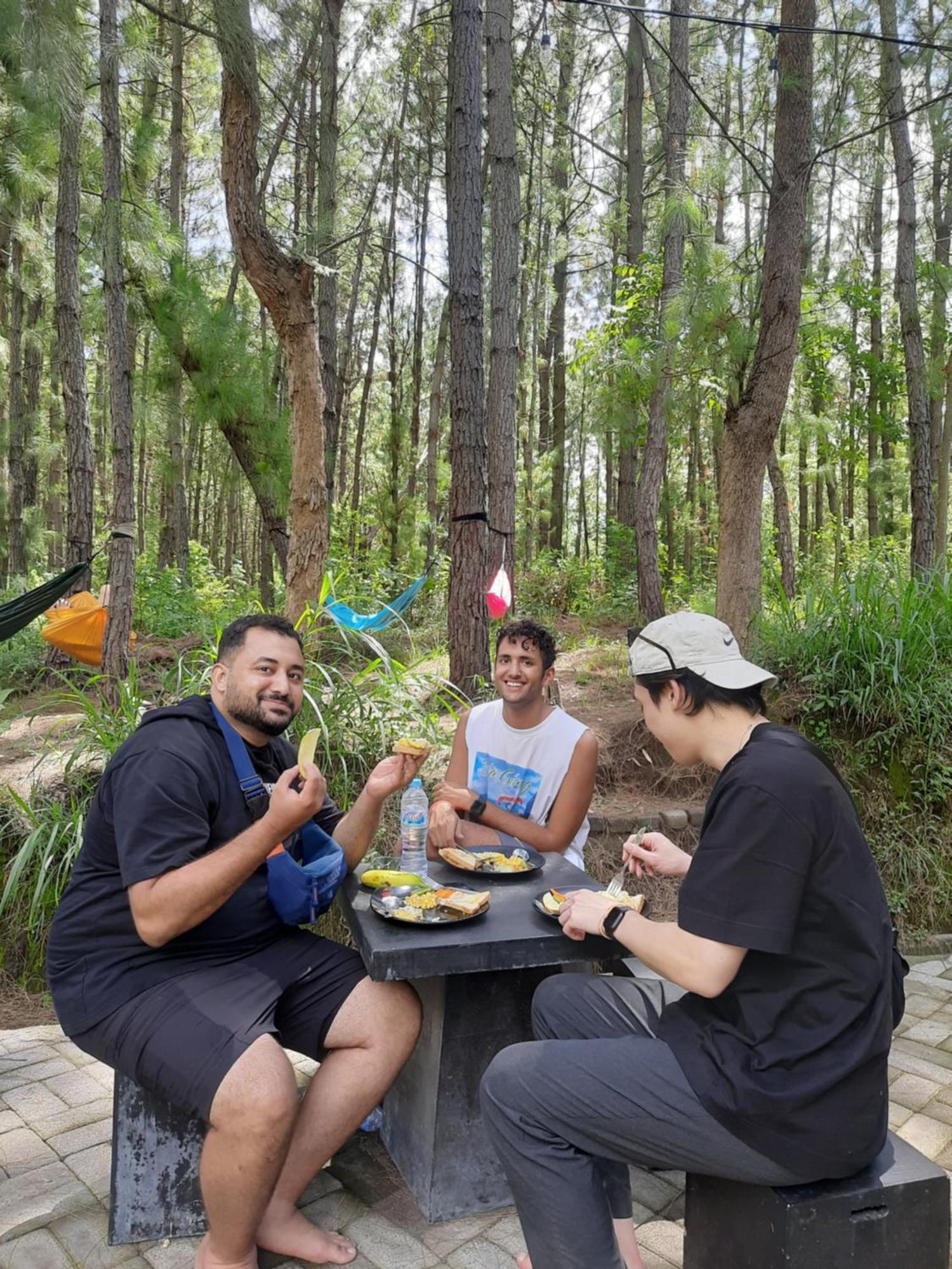 Bromo Dormitory & Cabin Екстер'єр фото
