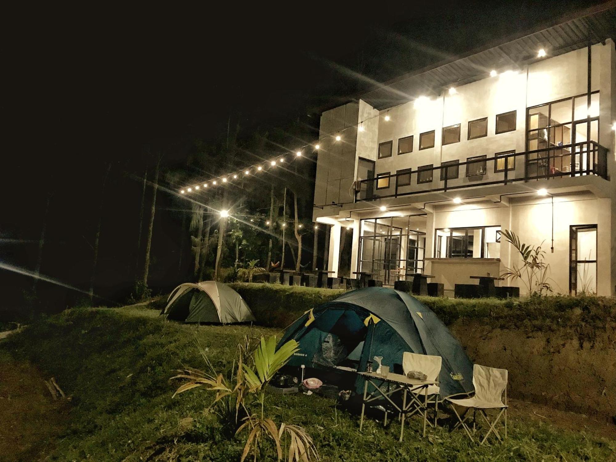 Bromo Dormitory & Cabin Екстер'єр фото