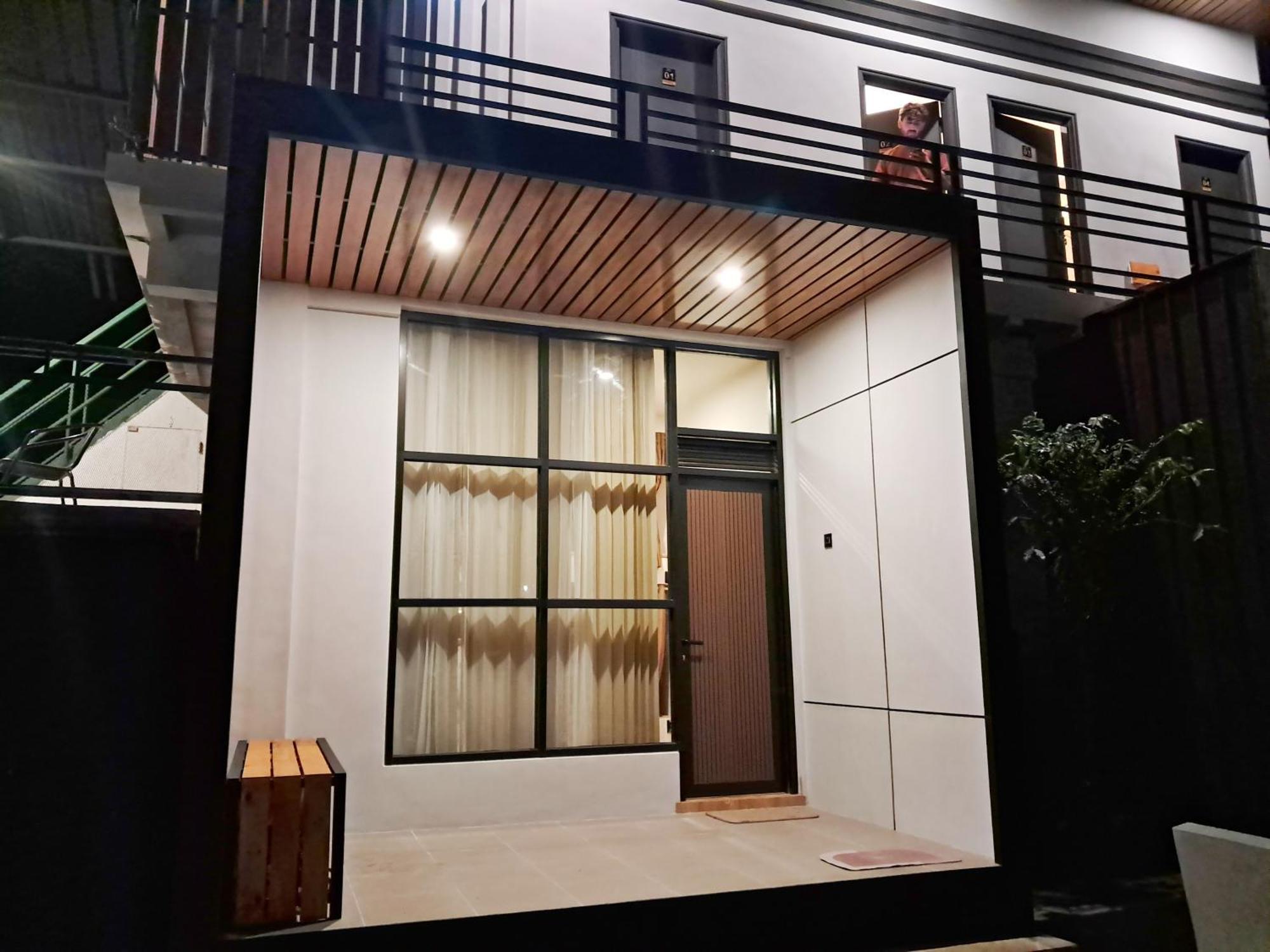 Bromo Dormitory & Cabin Екстер'єр фото